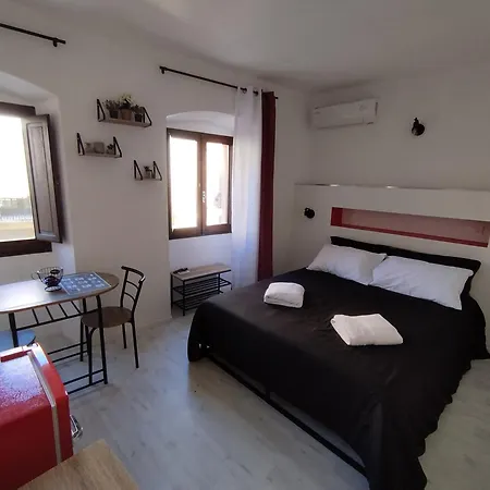 Gli Ombrellini 3* איגלסיאס